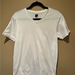 White Short Sleeve Tee V-neck